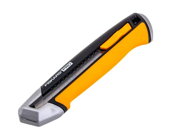  Нож строительный Fiskars CarbonMax 1027227 с выдвижным сменным лезвием18мм 