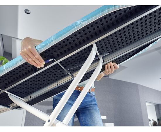  Гладильная доска Leifheit AirBoard Compact M Plus 72586 120х38см с электроподключением 